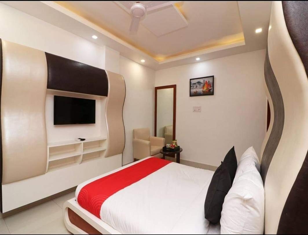 Hotel Vitthal International, Prayagraj Аллахабад Экстерьер фото