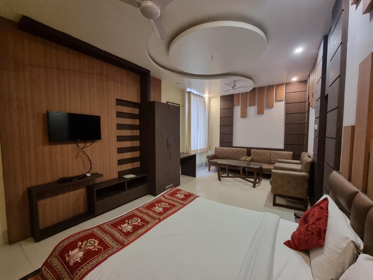 Hotel Vitthal International, Prayagraj Аллахабад Экстерьер фото
